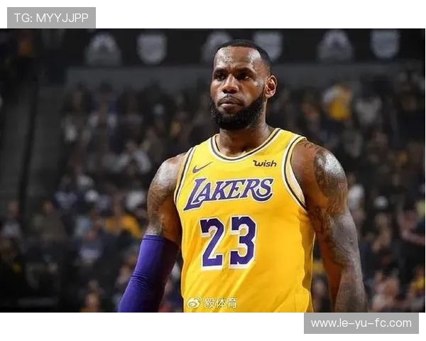 逆境重生：里斯·詹姆斯的职业转型启示录——27岁后卫如何突破生涯困局？