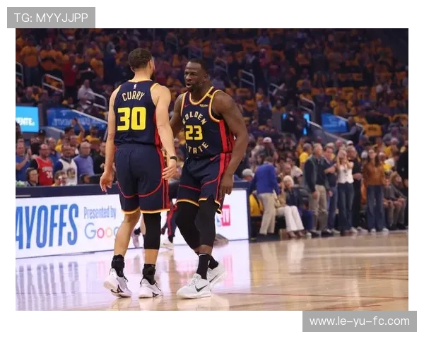 库里四冠加冕：勇士王朝再书传奇